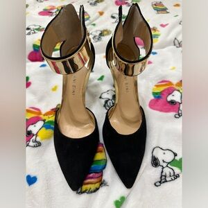 Gianni Bini Pumps NEW